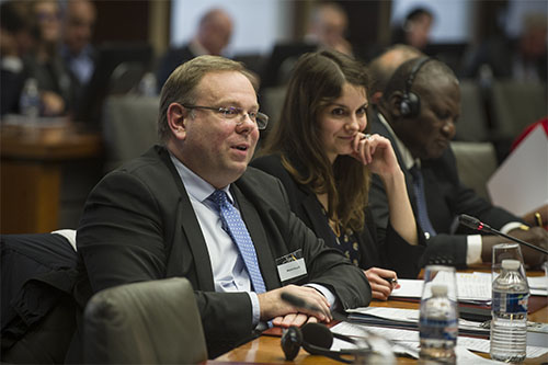 Smuggling, Counterfeiting and Terrorism Financing - Economic stakeholders' mobilization
