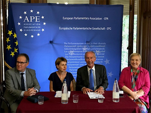 The European Parliament, Heart of European Democracy?